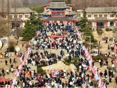 ����ɽ���ɾ���ӭ����